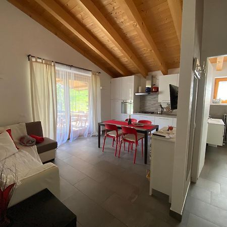 Tenuta Pozzi Colico Exteriör bild