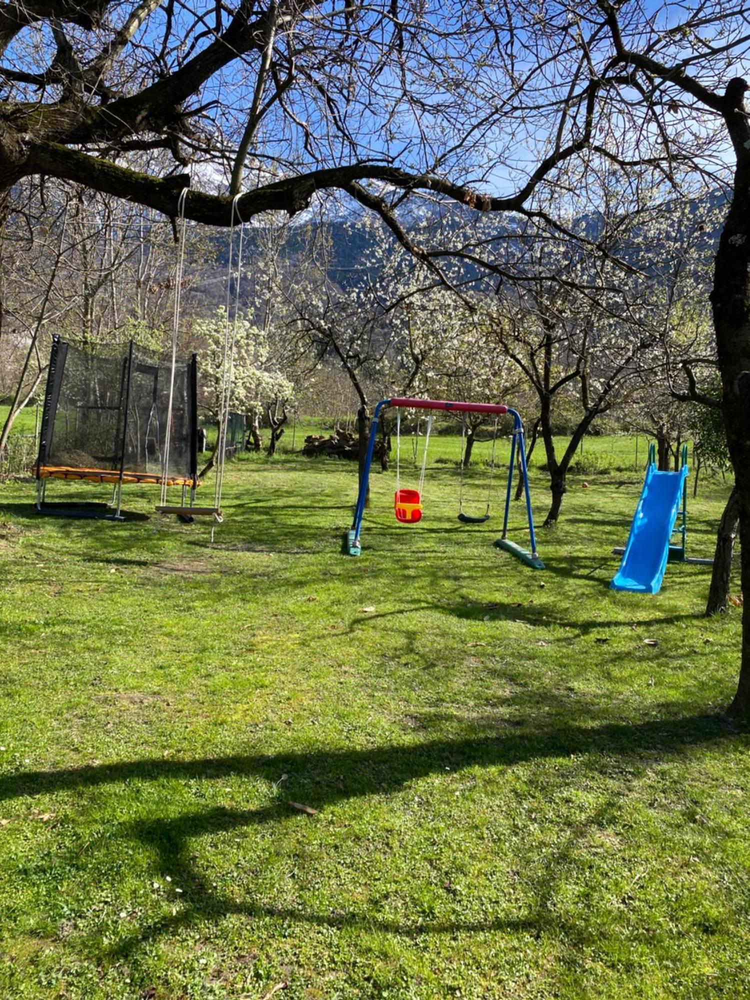Tenuta Pozzi Colico Exteriör bild