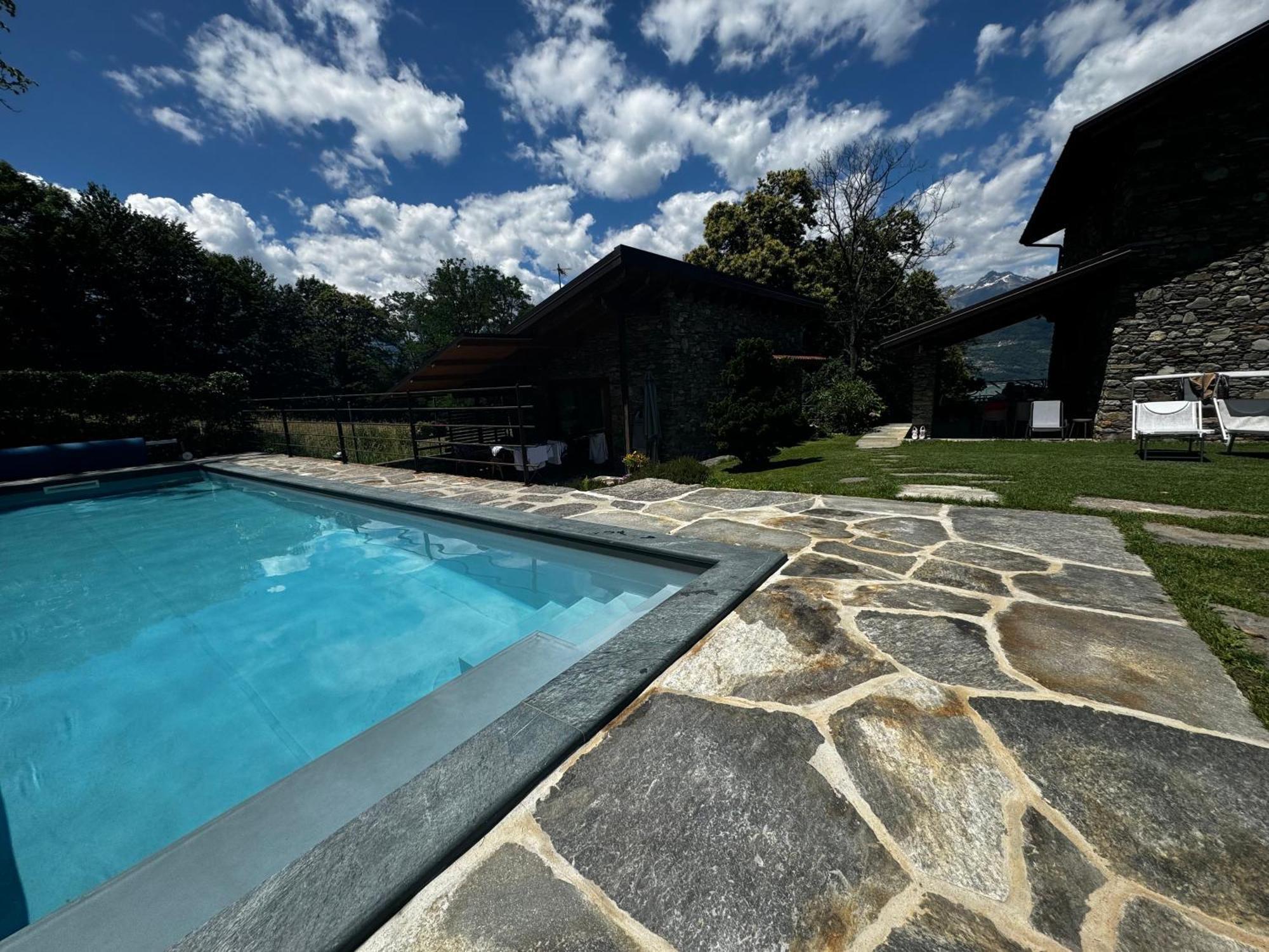 Tenuta Pozzi Colico Exteriör bild